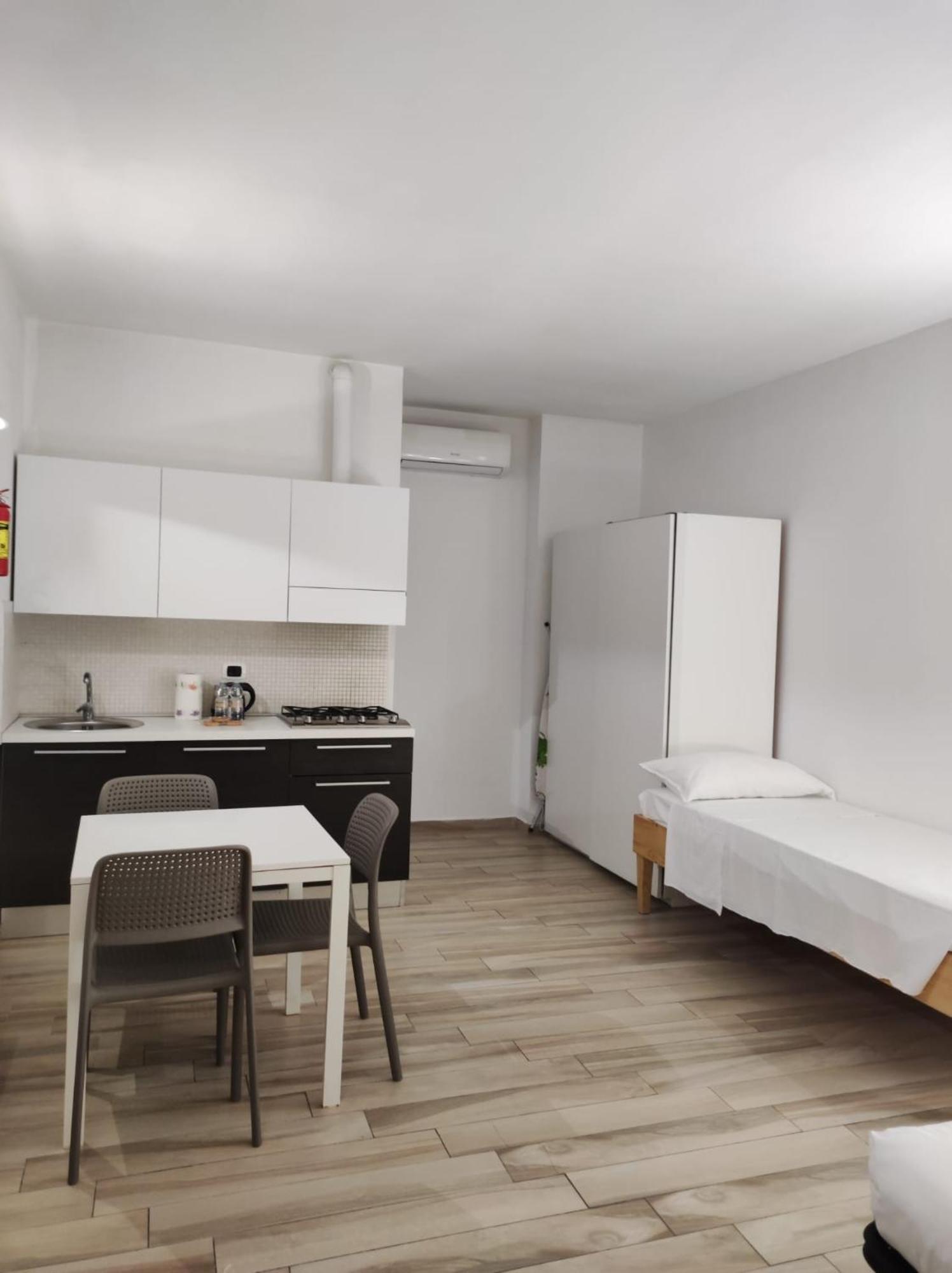 Dalmati House San Lorenzo Rzym Zewnętrze zdjęcie